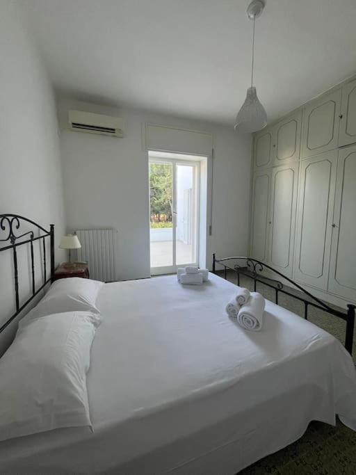 Villa Bouganville 2 Остуні Екстер'єр фото